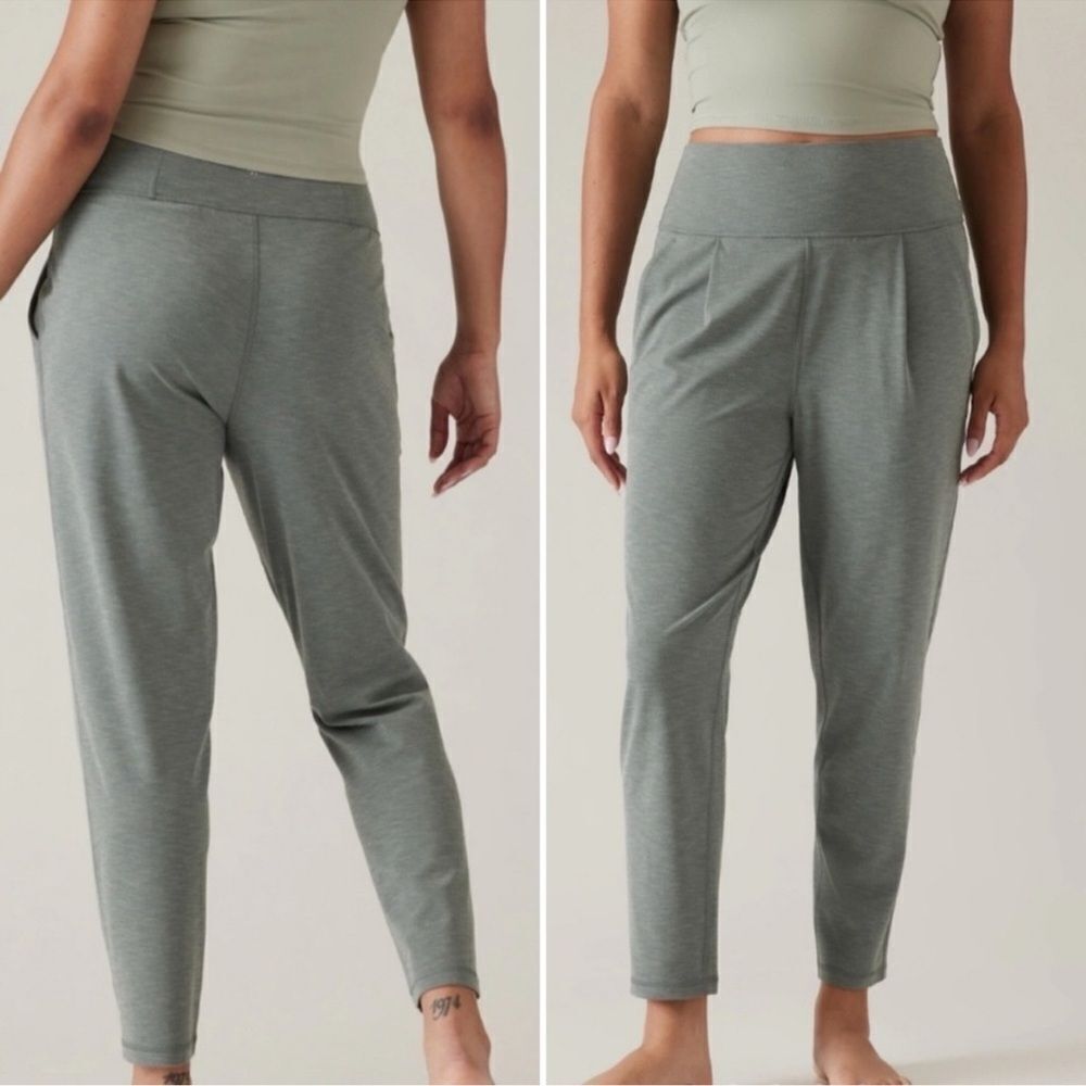 Athleta Elation pull on tapered lounge Pant jogger medium heathered Sage
